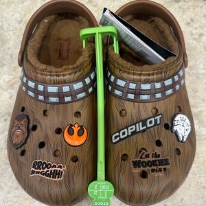 Crocs Kids Star Wars Chewbacca Classic Lined Clog -  Size J5 NWT